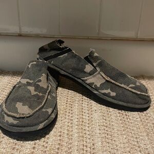 Camouflage Slip-On Shoes